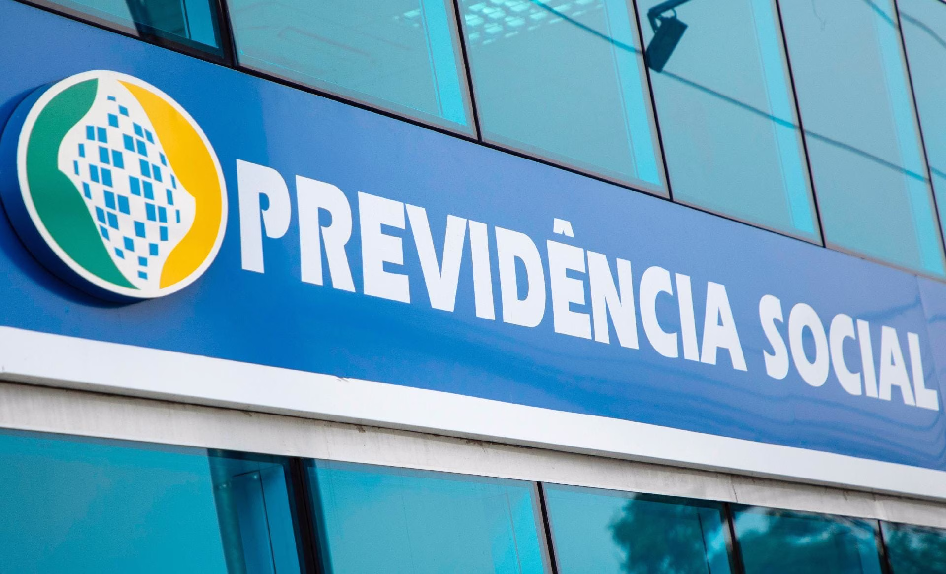 Fraude no INSS: Entenda o Escândalo e Como Proteger Seus Dados